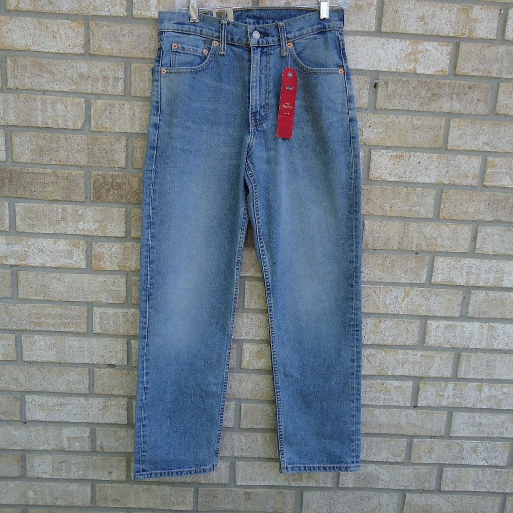 NWT. LEVI STRAUSS & CO 550 Jeans W29 L30.